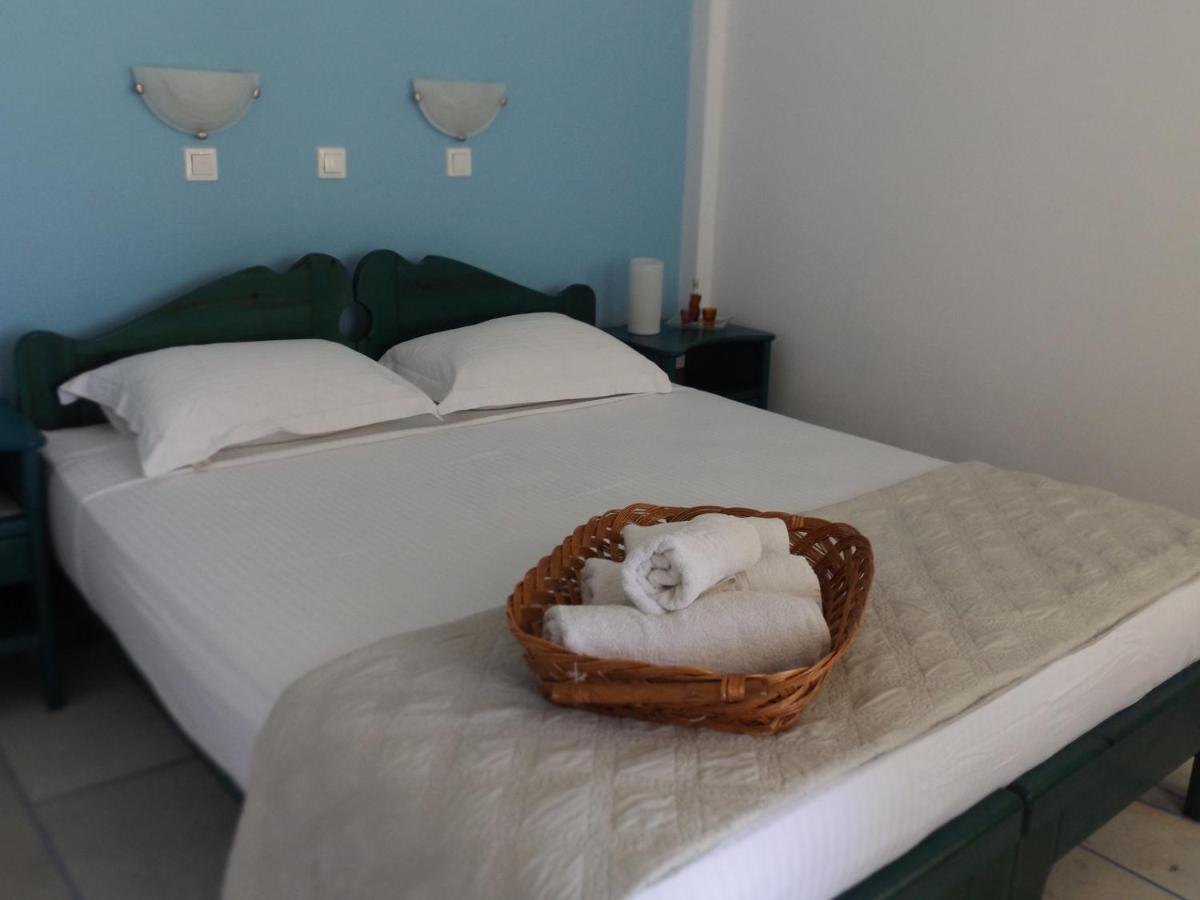 Venus Rooms Manganari Ngoại thất bức ảnh